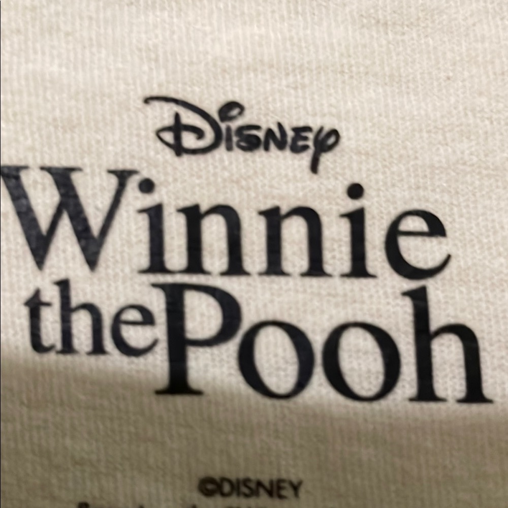 Disney Cream Short Sleeve Tee and Disney  socks. - Picture 2 of 12